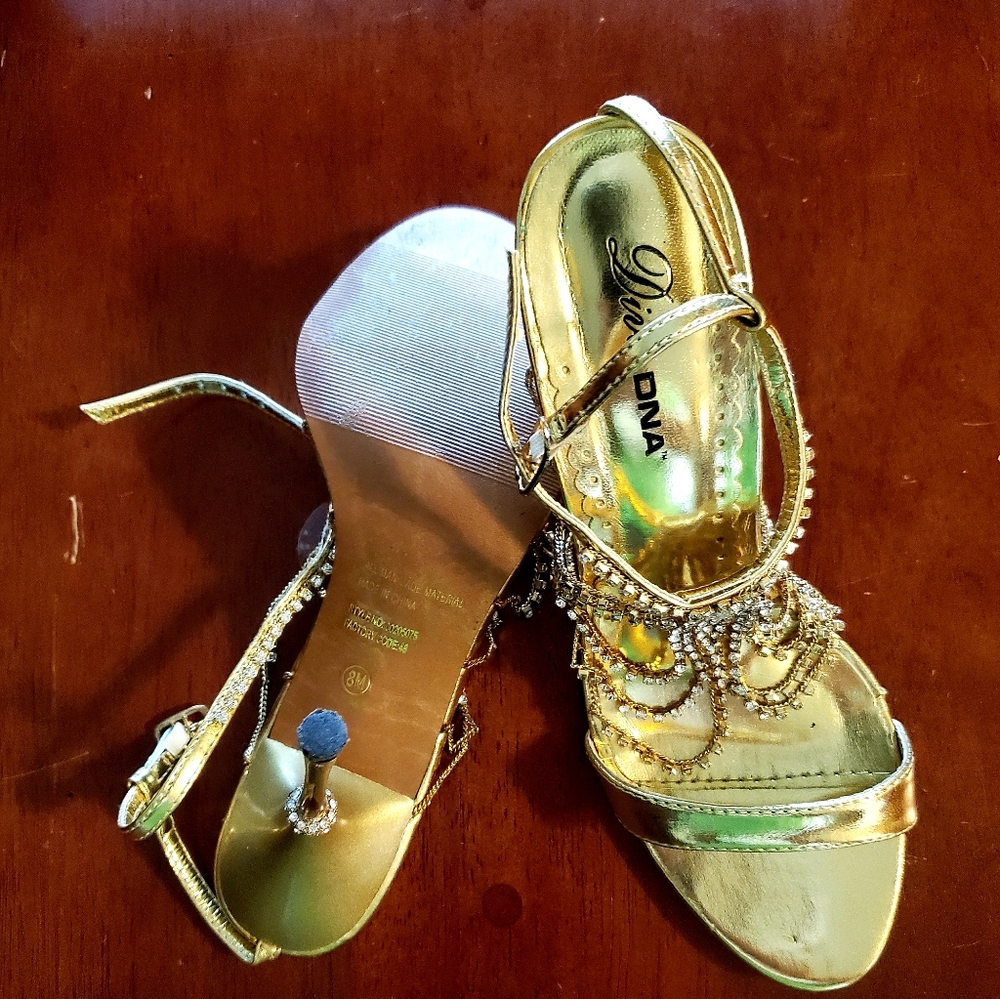 Diva gold high heels